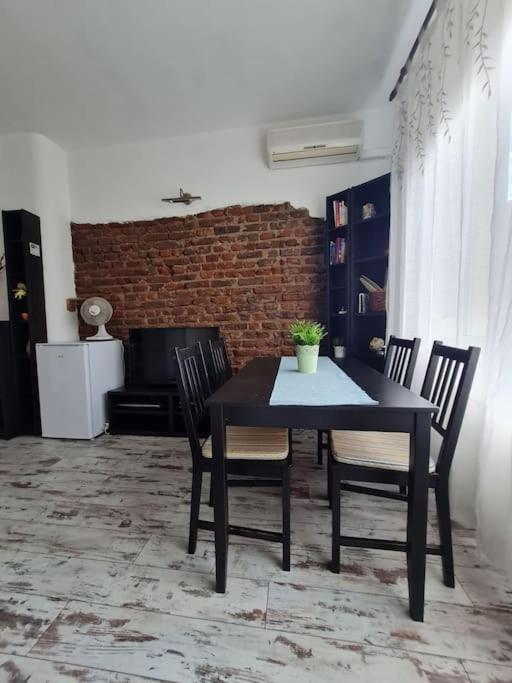 Raya Maisonette, Ideal Center Apartman Szófia Kültér fotó